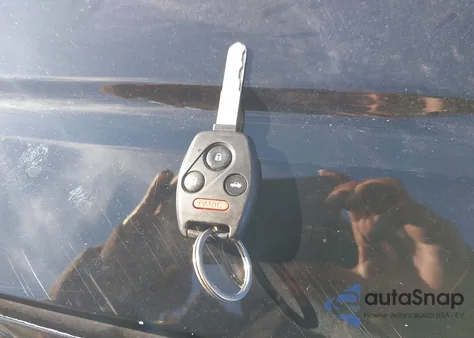 2011 Honda Accord 2.4 Ex-L из США, поврежденный, VIN 1HGCP2F81BA059655